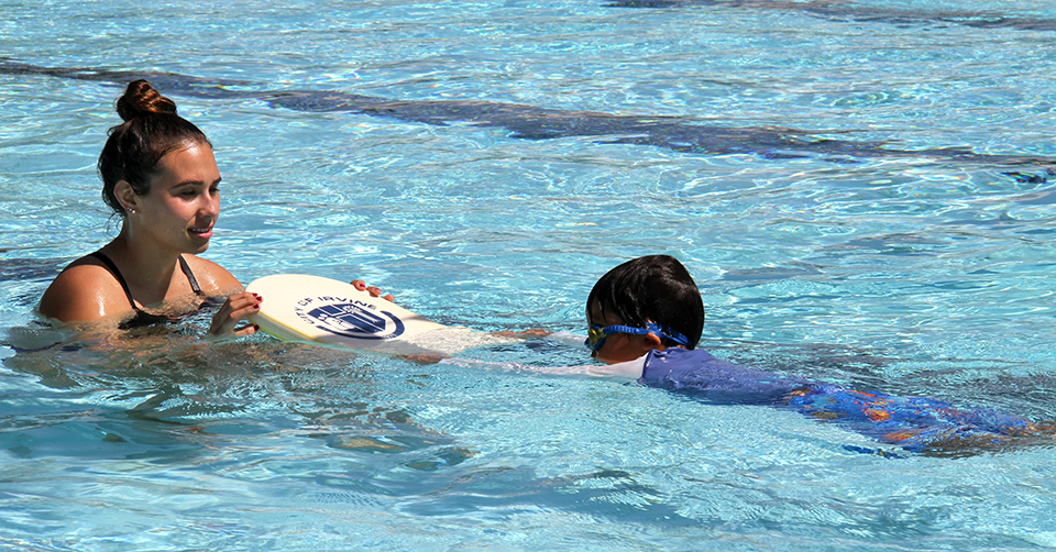 https://www.cityofirvine.org/sites/default/files/2014-06-25_Learn%20to%20Swim%20Lessons_WAC-10.jpg